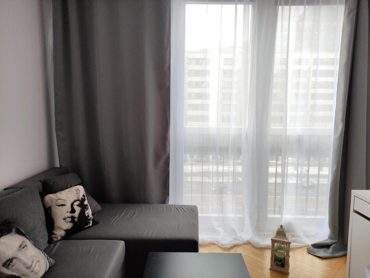 Apartament Rondo Onz Warsaw Luaran gambar