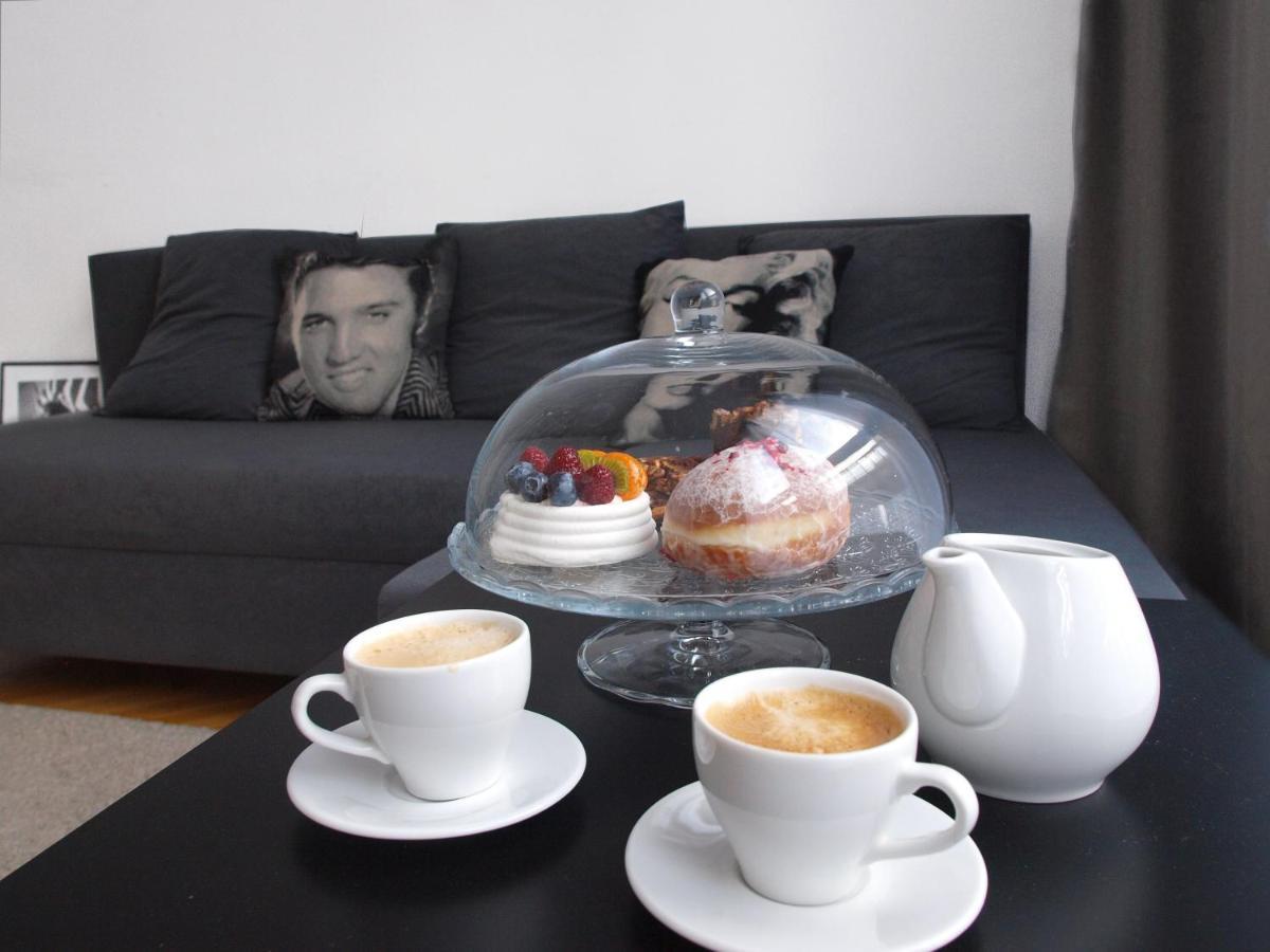 Apartament Rondo Onz Warsaw Luaran gambar
